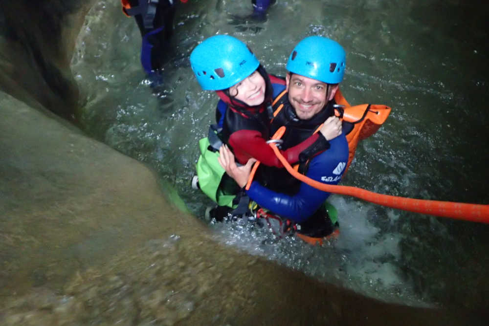 fille et pere canyoning frontenex