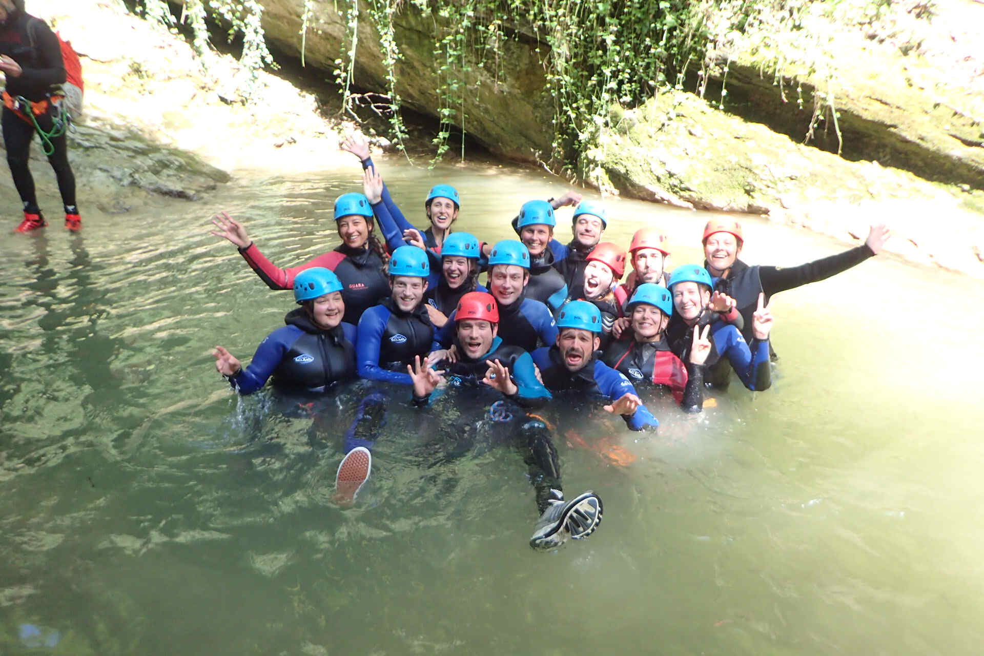 activites de groupe annecy canyoning